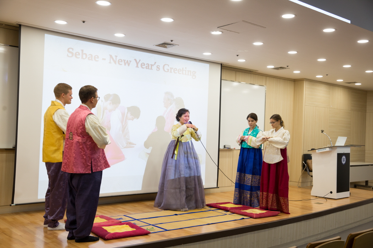 Opened Chuseok Holiday Experience Program for International Students
