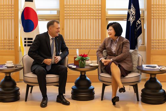 주한 루마니아 대사 접견